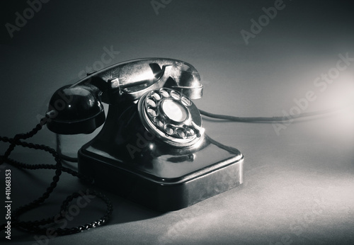 Naklejka na szybę old telephone