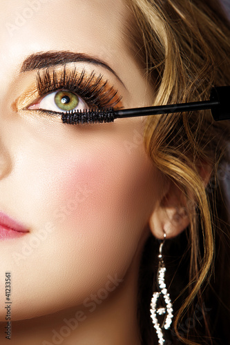 Plakat na zamówienie woman with long eyelashes and mascara