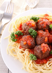 Sticker - spaghetti and tomato sauce with meatballs