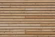 Vorgehängte Holzfassade Bretterschalung Lärche waagerecht