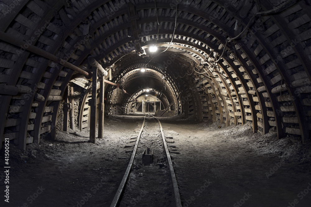 Underground tunnel in the coal mine - obrazy, fototapety, plakaty 