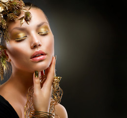 Wall Mural - golden makeup. luxury fashion girl portrait