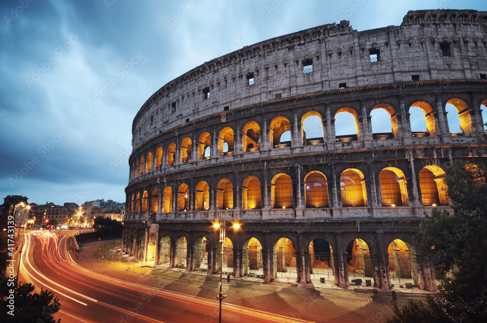 Coliseum at night. Rome - Italy - obrazy, fototapety, plakaty 