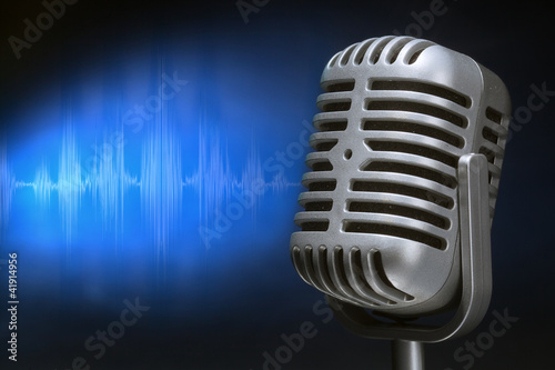 Obrazy mikrofon  mikrofon-retro-z-fala-dzwiekowa