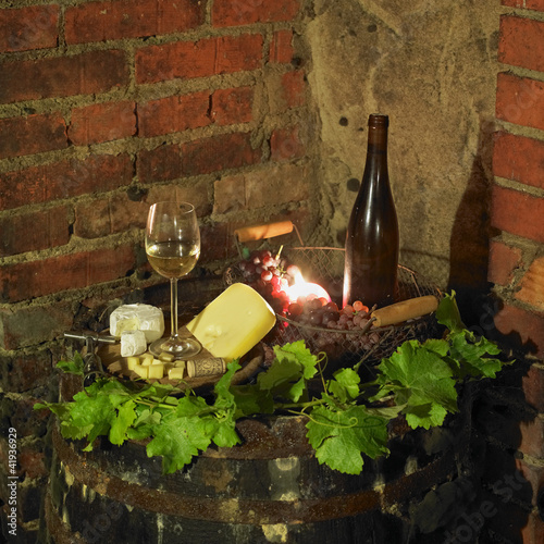 Naklejka na drzwi still life in wine cellar