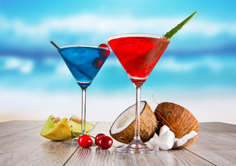 Canvas Print - Summer martini drinks