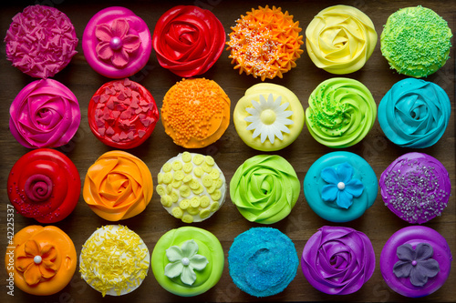 Cupcakes - 42225337