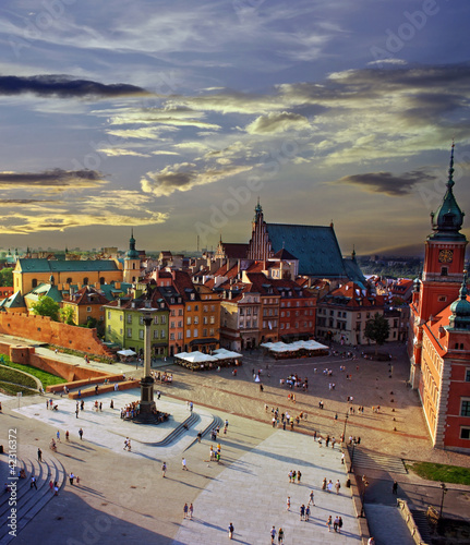 Obraz w ramie Warsaw castle square and sunset