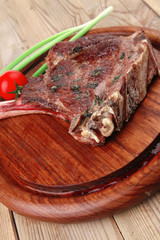 Canvas Print - served main course: grilled ribs