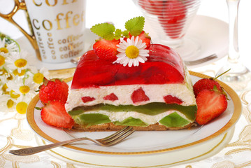 Wall Mural - strawberry and kiwi jelly cake