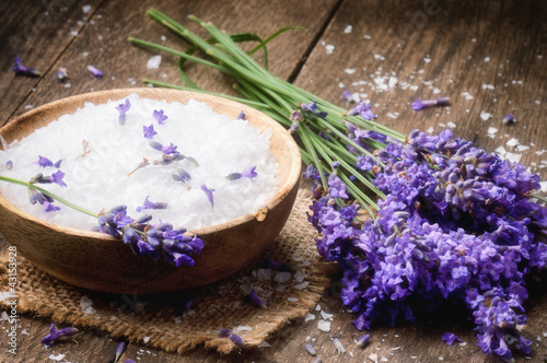 Fototapeta na wymiar Sea salt and fresh lavender