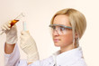 © lenets_tan - Doctor with test tube