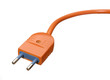 © Gustavo Andrade - Un enchufe en fondo blanco,conectando cable.