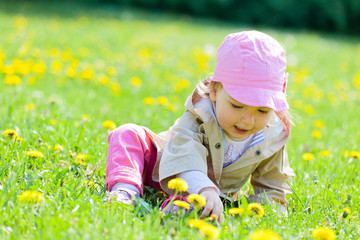 Wall Mural - autumn child