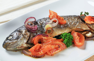 Canvas Print - Baked trout with tomatoes and onion