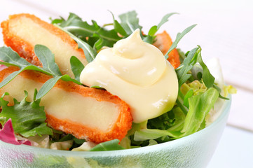 Canvas Print - Green salad with fried cheese