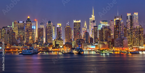 Naklejka dekoracyjna Manhattan at night