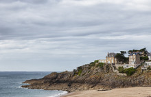 Plage Du Val In Saint-Malo With Stone Houses