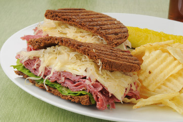 Canvas Print - reuben sandwich closeup