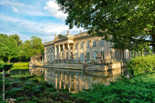 Naklejka na meble Palace in Lazienki Park, Warsaw