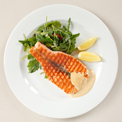 Wall Mural - salmon steak with salad