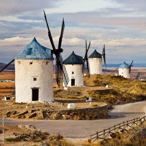 Naklejka - mata magnetyczna na lodówkę spanish windmills