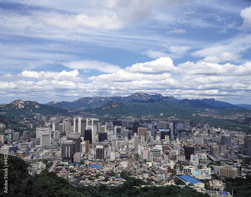Photo whole view of Seoul from Namsan