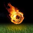 Fussball in Flammen auf Spielfeld 3D