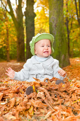 Canvas Print - baby im herbst