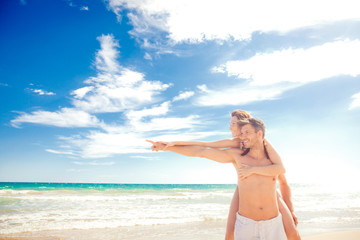 Canvas Print - beach couple