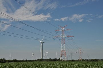 Poster - Stromleitung und Windkraftanlage