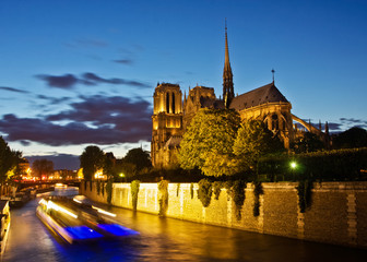 Sticker - Notre Dame at Night