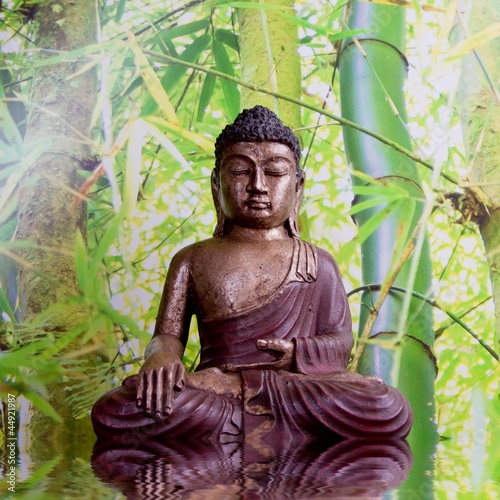 Naklejka na szybę Buddha mit Bambus
