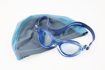 Swimming glasses and cap