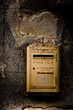 © shocky - boite aux lettres jaune