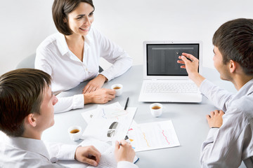 Poster - Businesspeople working at meeting