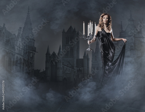 Foto-Kissen - Fashion shoot of a woman in a long dress on a spooky background (von Maksim Shmeljov)
