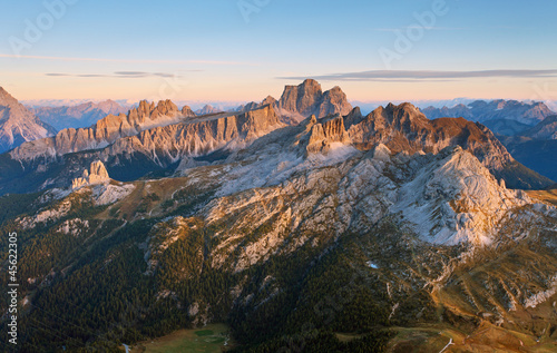 Naklejka dekoracyjna View from the top of Lagazuoi, Dolomites, Italy