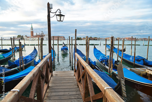 Naklejka na szafę venedig