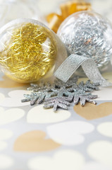 Wall Mural - beautiful xmas baubles on paper with hearts