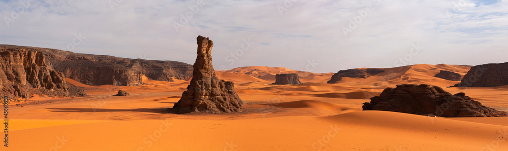 Panorama of sand dunes, Sahara desert - obrazy, fototapety, plakaty 