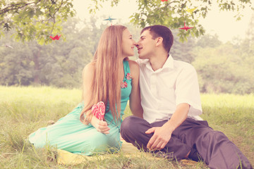 kissing under a tree