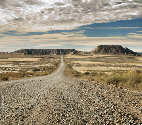 Fototapeta na wymiar Wild west road