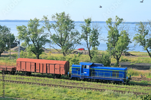 Naklejka - mata magnetyczna na lodówkę Landscape with the train and a lake