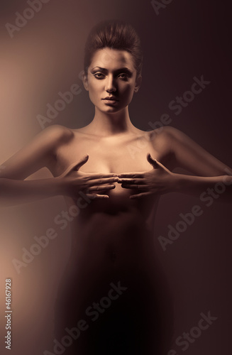 Naklejka dekoracyjna sensual nude woman in dirty mist