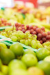 Weintrauben zum Verkauf im Supermarkt