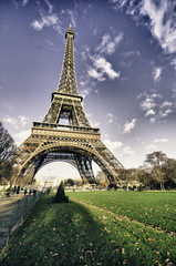 Fototapete - Colors of Sky over Eiffel Tower, Paris