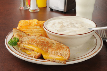 Canvas Print - Grilled cheese sandwich with clam chowder