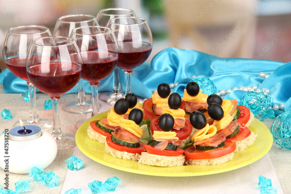 Canapes and wine in restaurant