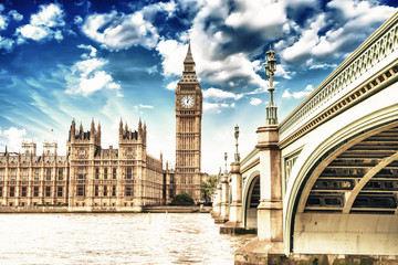 Canvas Print - Landscape of Big Ben and Palace of Westminster with Bridge and T